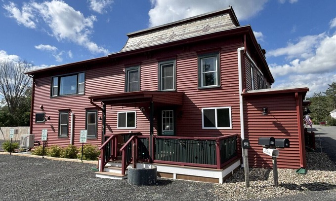 Stephentown Apartment | Berkshires Apartment at the Stephentown Hotel