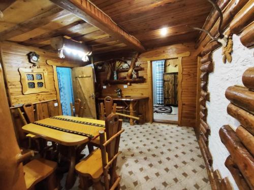 Mykulychyn House | Berloga