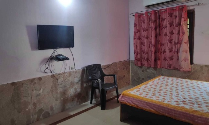 Bhubaneshwar Cabin | Best Budget Stay & most Hygienic