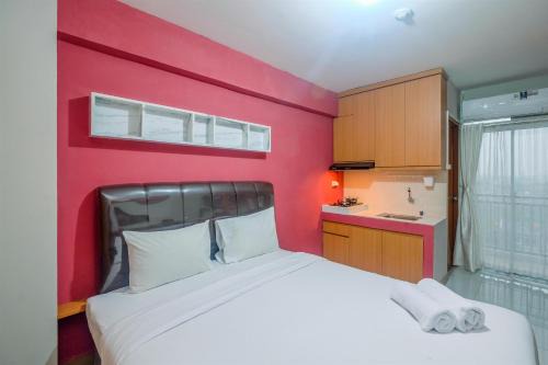 Depok Apartment | Best Deal and Cozy Studio Cinere Resort Apartment By Travelio