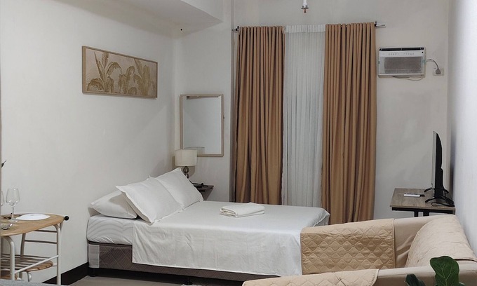 North Reclamation Area Hotel | BEST LOCATION!