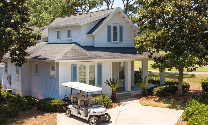 Laurel Grove House | Best Lot Laurel Grove; Porch w/Grill Lake &Golf Views New Golf Cart Pool Hot Tub