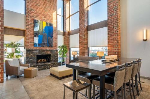 Downers Grove Hotel | Best Western Chicago - Downers Grove