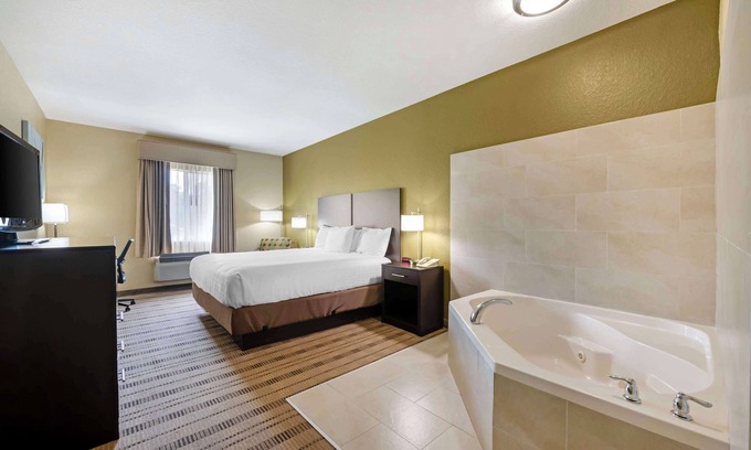 Edgewater Hotel | Best Western Edgewater Inn