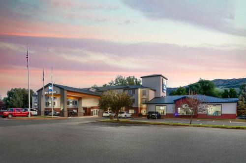 Coalville Hotel | Best Western Holiday Hills