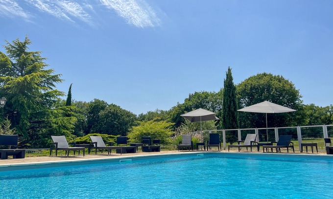 Fontaine-le-Comte Hotel | Best Western Le Bois De La Marche