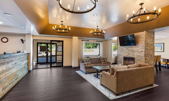 Chapmanville Hotel | Best Western Logan Inn