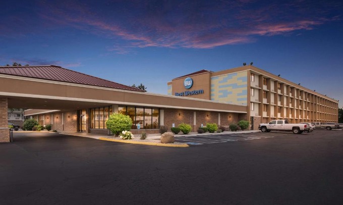 Hammond Hotel | Best Western Northwest Indiana Inn