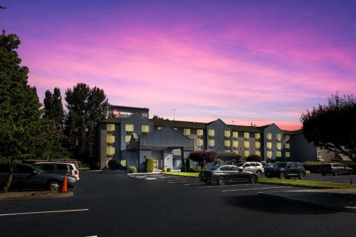 Auburn Hotel | Best Western PLUS Mountain View Auburn Inn