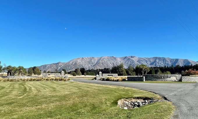 Windwhistle Apartment | Best winter retreat - Perfect for Mt. Hutt!