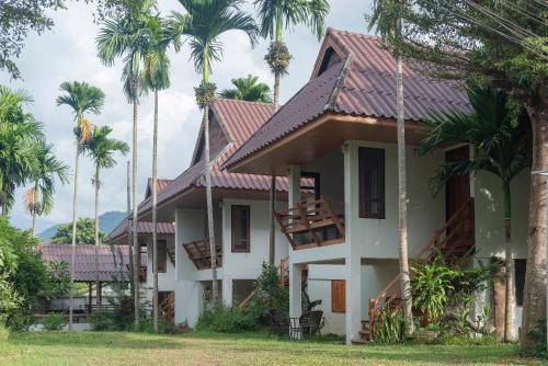 Pai Hotel | Betel Palm Village - Casa Retreat