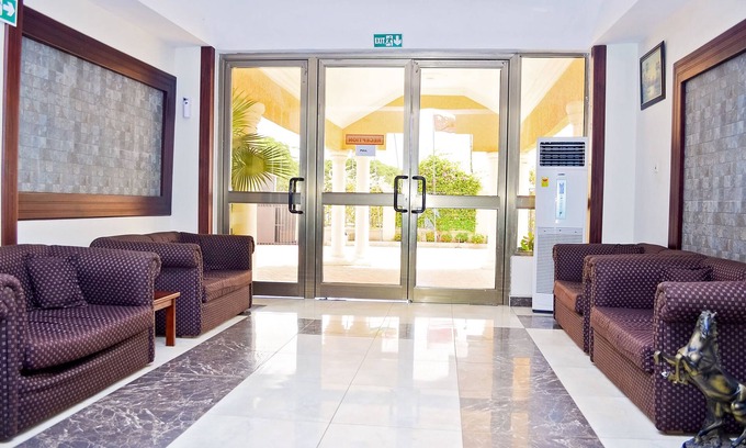 Adentan Hotel | Bethel Heights Hotel