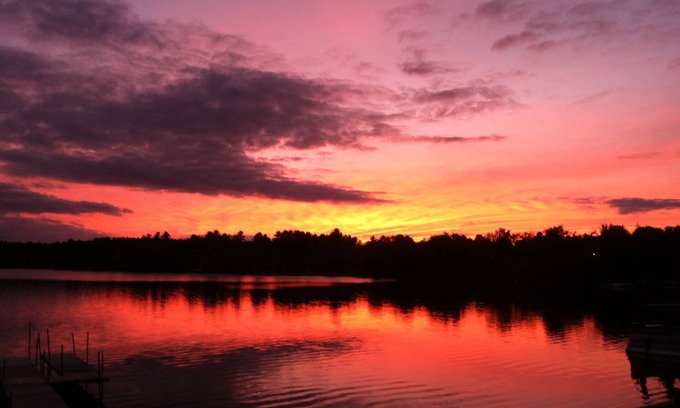 Kauneonga Lake House | Bethelwoods Concert Season is in Full Swing! 2- Bedroom House near venue.