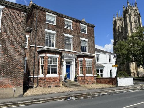 Beverley House | Beverley Budget Inn
