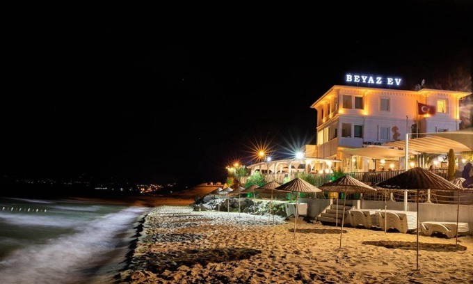 Sinop Hotel | Beyaz Ev Hotel Restaurant