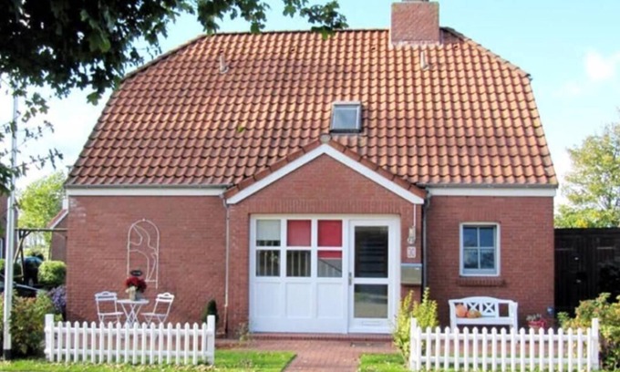 Ditzum Apartment | Bezaubernde Ferienwohnung OG im Schwalbennest Ditzum - Aussicht, Ruhe, Erholung!