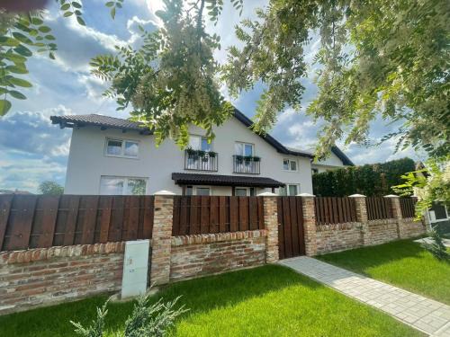 Zimandu Nou House | BIA Twin House