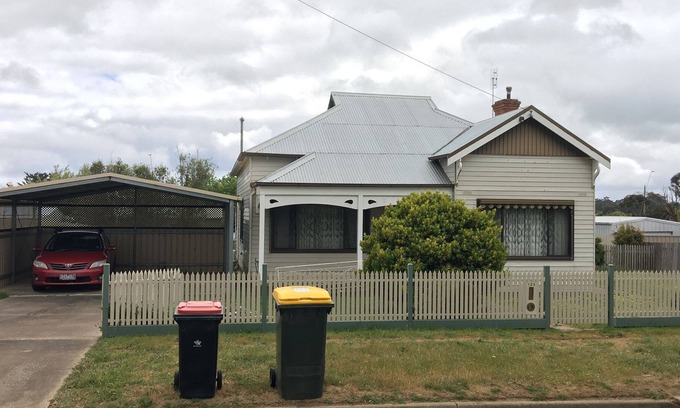 Ararat House | Bienvenu Ararat Holiday Home