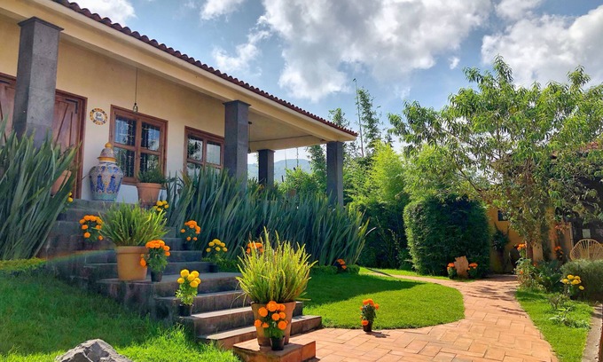 Santa Fe de la Laguna Cabin | Big Cabin in Sandunga Cabañas Breakfast Included!
