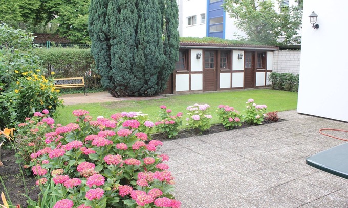 Wilhelmstadt House | Big House for Big Family in West Berlin