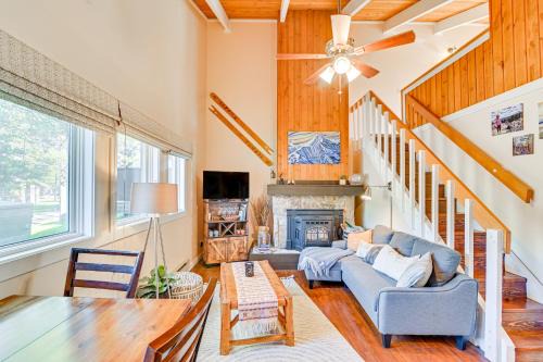 Big Sky Apartment | Big Sky Condo with Golf Course View, Steps to Town