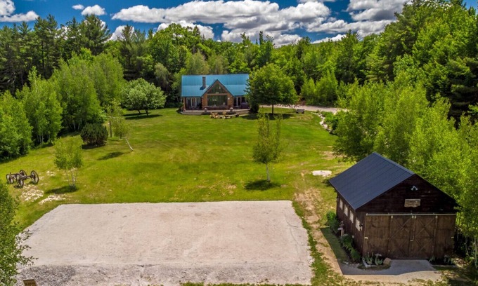 Brownfield House | Big Sky Mountain Estate