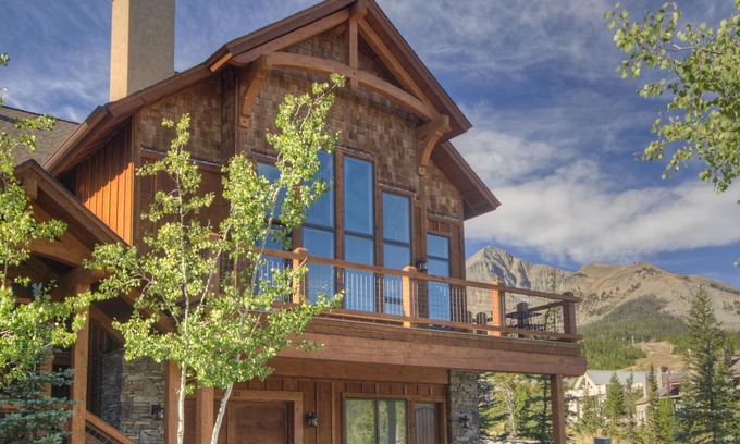 Big Sky House | Big Sky Vacation Rentals: Black Eagle 32