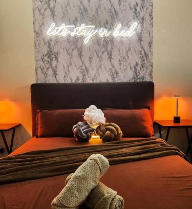 Phil-Am Apartment | Big Studio Near North Avenue and Trinoma