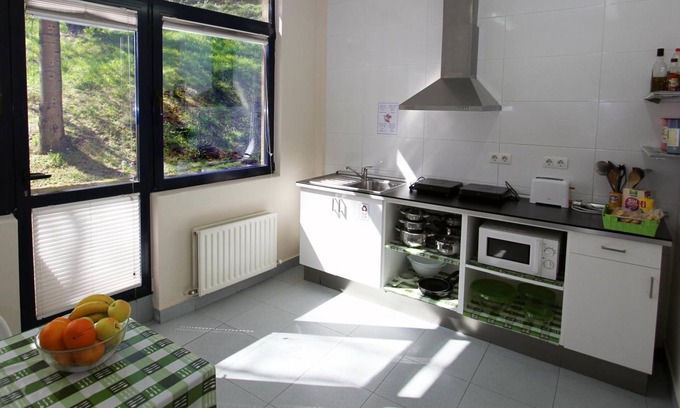 Basurto-Zorroza Hostel | Bilbao Hostel