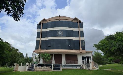 Vijayanagar Hotel | Bimba Hotels