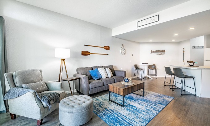 Birch Bay Condo | Birch Bay Sunsets - Ocean View - Indoor Pool