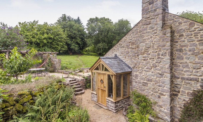 Chepstow Cottage | Birch Cottage - Eco Retreat