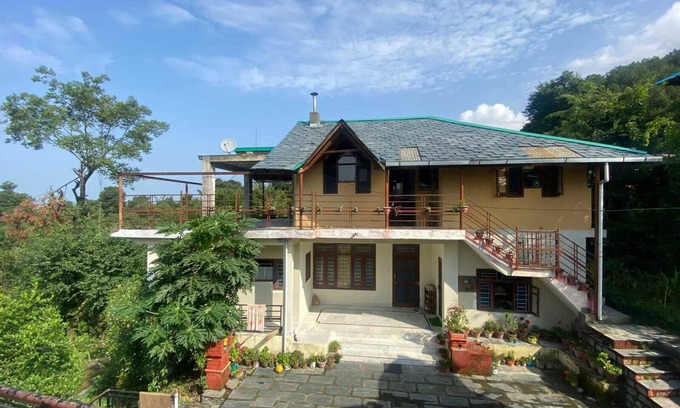 Sidhpur Bed & Breakfast | Birdsong Homestay- a cozy home in quaint village
