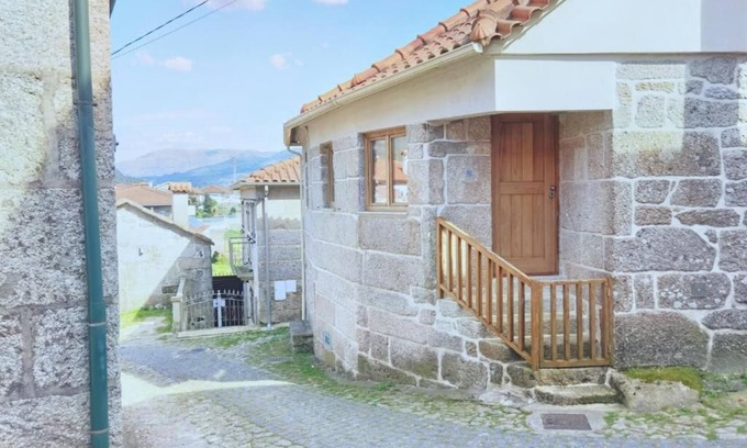 Soajo House | Birdsong House