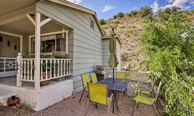 Bisbee House | Bisbee Home with Private Parking and EV Charger!