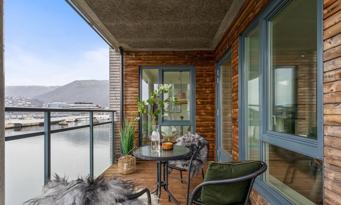 Arstad Apartment | Bjørvika Apartments, Damsgård Area, Bergen city center