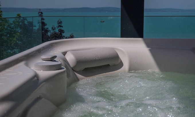 Siofok Aranypart Apartment | BJ81 Suite Hotel