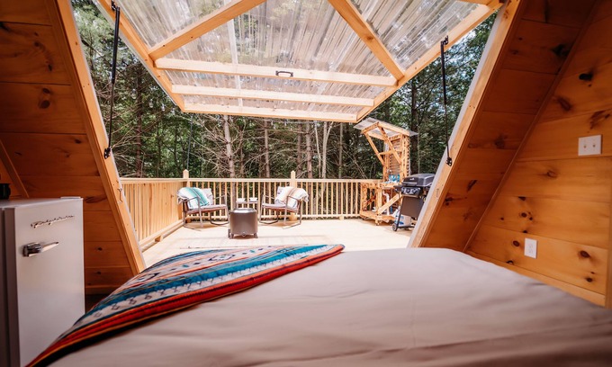 Robbins Cabin | Black Creek Glamping