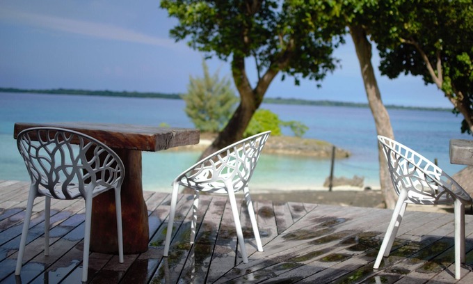 Port Lautour Hotel | Black Pearl Resort & Spa