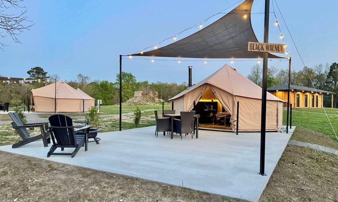 Tahlequah House | Black Walnut- Glamping Tent @ River Bluff Cabins