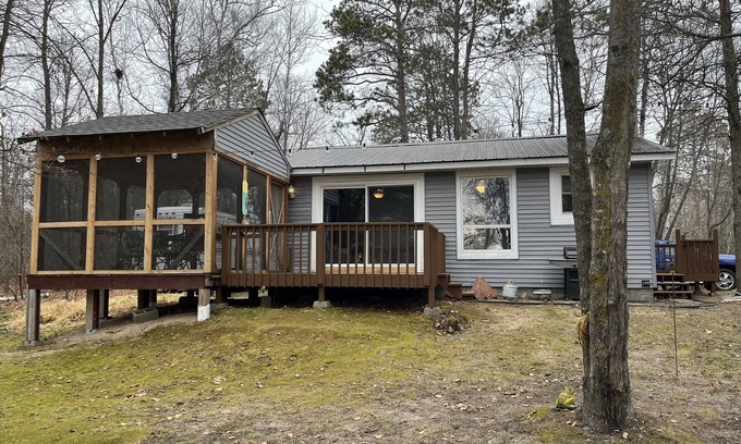 Longville Cabin | Blackwater Lake Sportsman’s Paradise