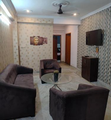 Indira Nagar Apartment | Blissful homestay