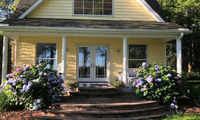Rock Hall Cottage | Blissful Retreat In Rock Hall