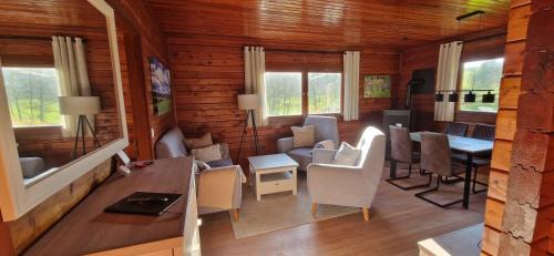Erbach House | Blockhaus am Waldrand