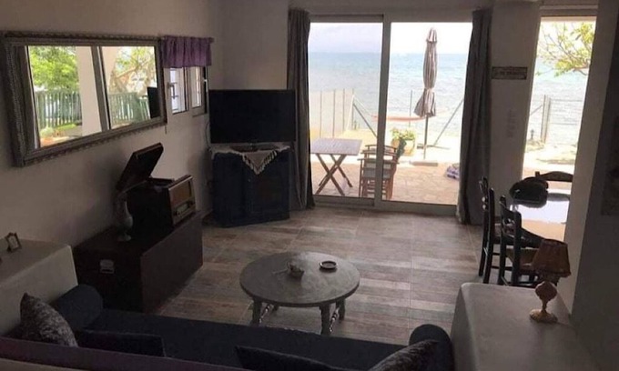 Nea Koroni House | Bloomy’s fairytale