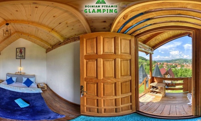 Visoko House | Blue bungalow Bosnian pyramid glamping