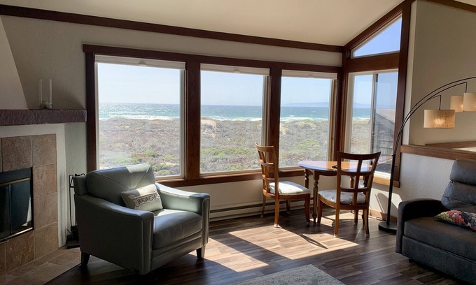 Castroville House | Blue Diamond@Monterey Dunes OCEANFRONT 3bed/3bath-sleeps 7 nMonterey/Santa Cruz