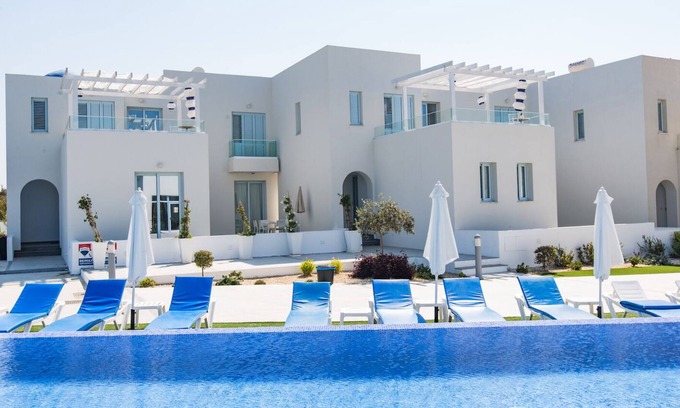 Geroskipou House | Blue Diamond Villa No.3 (Paphos 100 m from the beach)