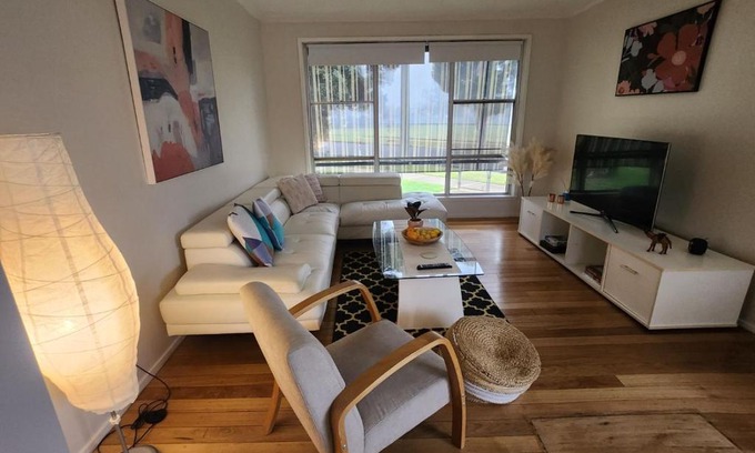 Cobram House | Blue House on Murray River
