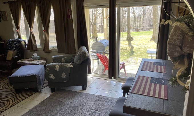 Claysburg Condo | Blue Knob Golf Course/Nordic Center Condo